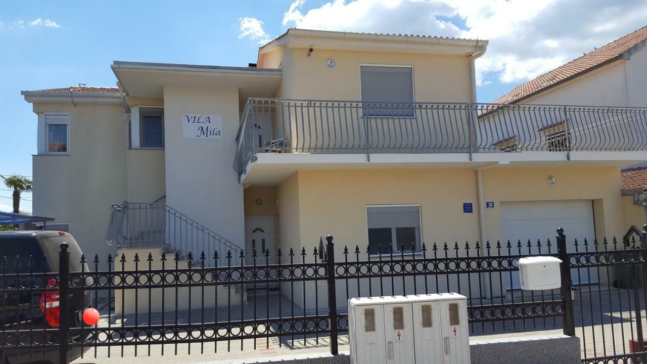 Sukošan Vila Mila Apartments מראה חיצוני תמונה